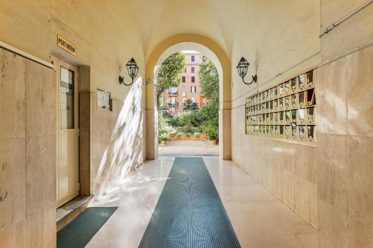 Vivy Vatican House By Halldis Lejlighed